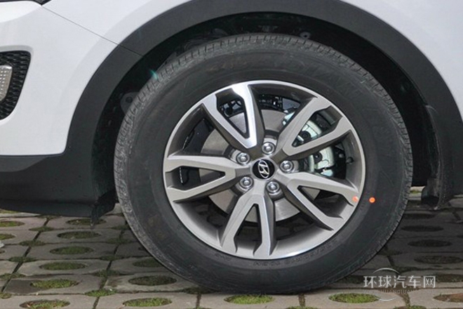 2013款 改款 3.0L 四驅舒適導航版 歐V