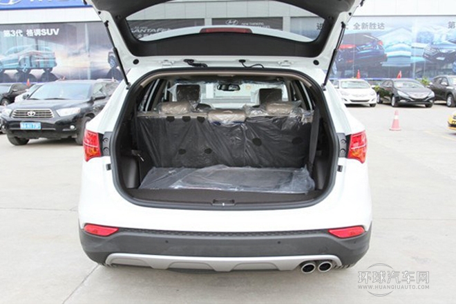 2013款 改款 3.0L 四驅舒適導航版 歐V