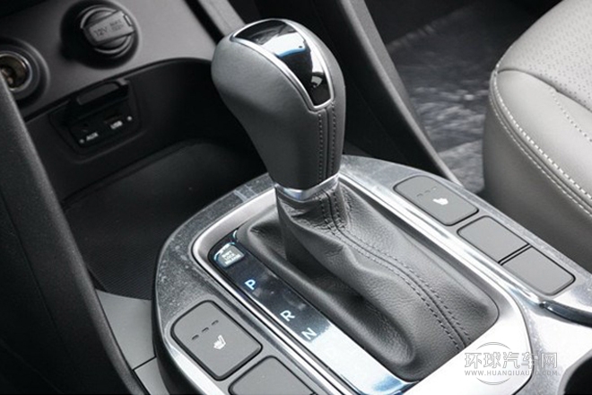 2013款 改款 3.0L 四驅舒適導航版 歐V