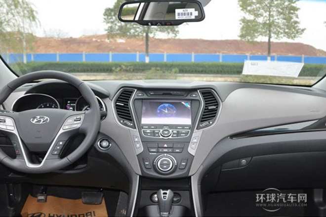 2013款 改款 3.0L 四驅舒適導航版 歐V