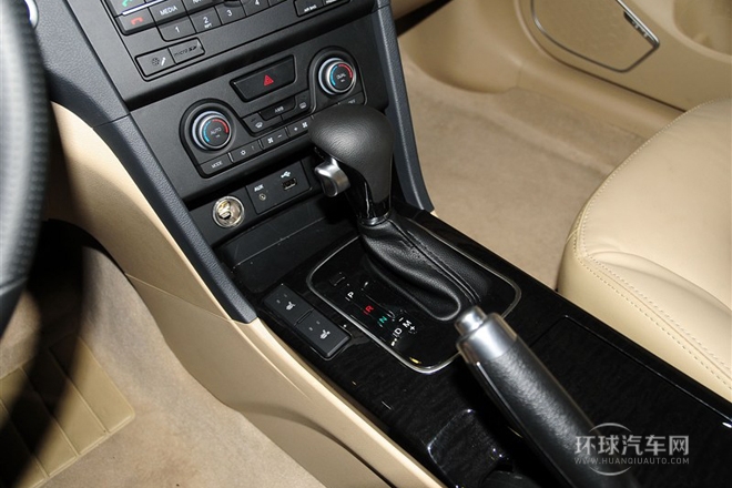 2014款 2.0L 自動舒適型