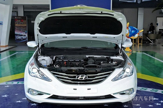 2014款 2.4L 自動(dòng)領(lǐng)先版 國(guó)V