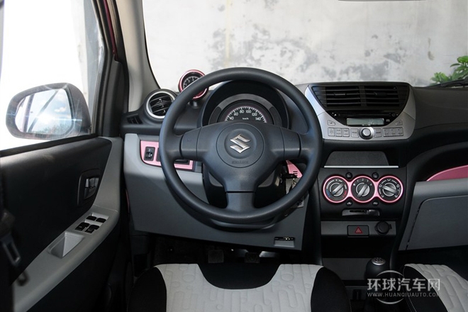 2013款 1.0L 手動(dòng)20周年限量版