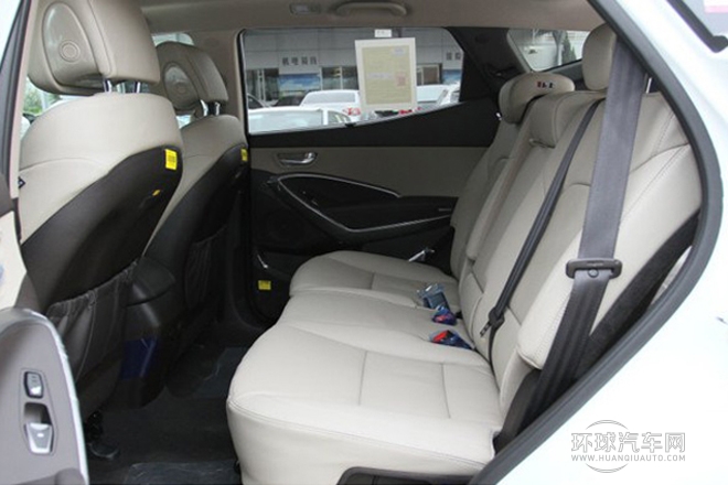 2013款 改款 3.0L 四驅尊享版 歐IV