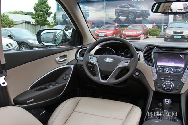 2013款 改款 3.0L 四驅尊享版 歐IV