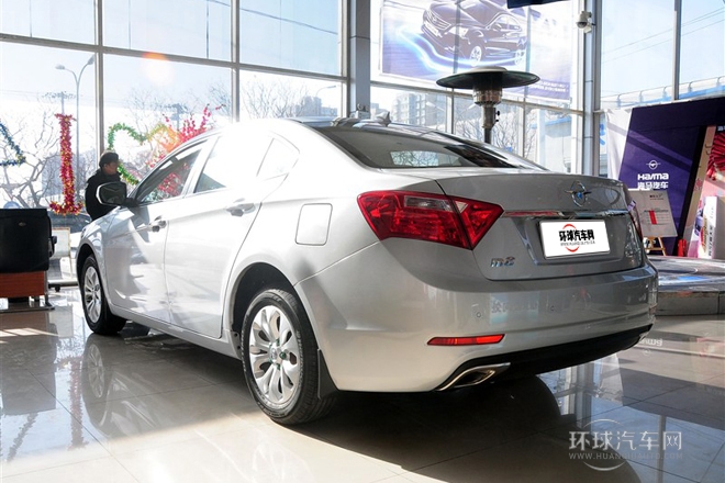 2014款 2.0L 手動舒適型