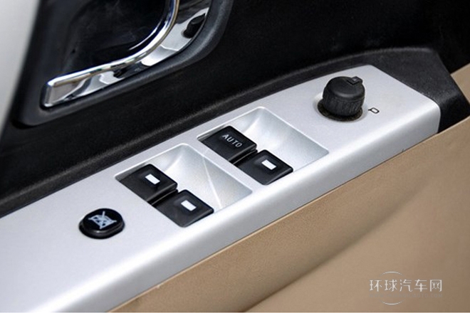 2011款 2.5T柴油四驅DK4A