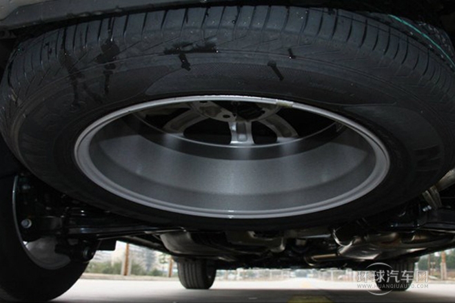 2013款 改款 3.0L 四驅(qū)豪華版 歐IV