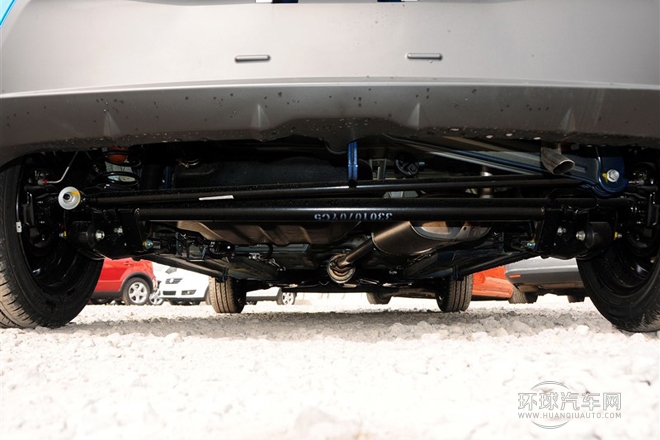 2013款 1.0L 手動舒適型