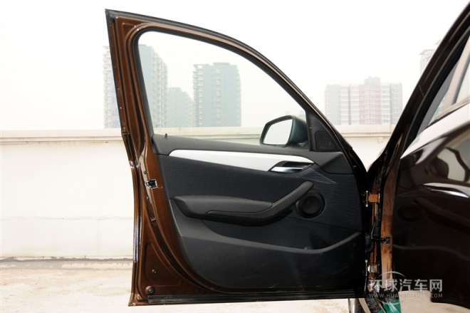 2013款 sDrive18i 手動型