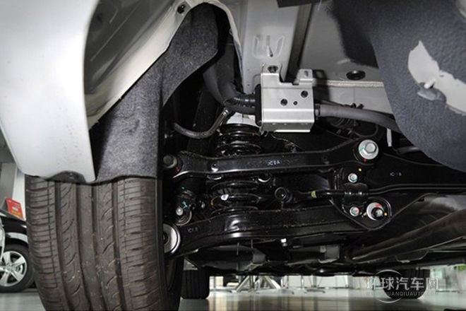 2013款 2.0L 自動(dòng)時(shí)尚版