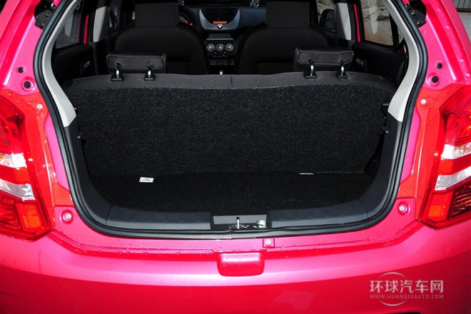 2013款 1.0L 自動豪華型