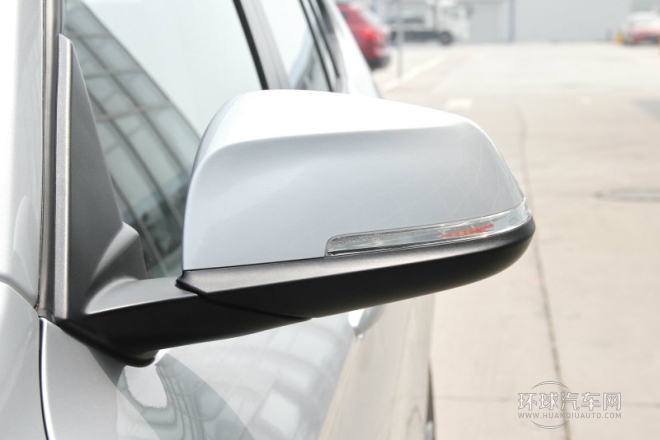 2013款 sDrive20i 運動設計套裝