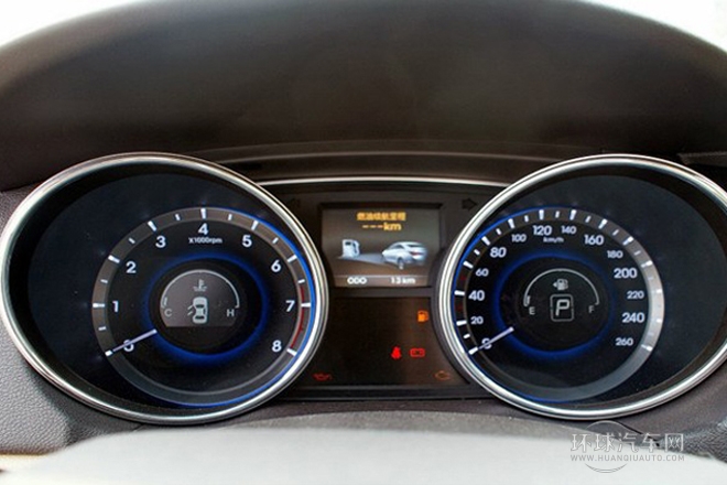 2014款 2.0L 自動豪華版