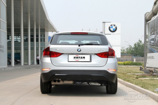 2013款 sDrive20i 運(yùn)動設(shè)計套裝