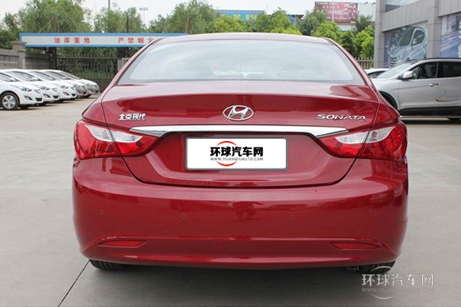 2014款 2.0L 自動豪華版