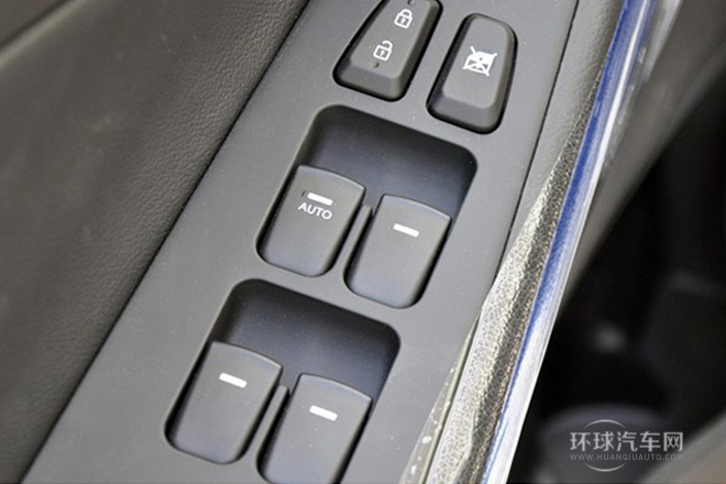 2013款 2.0L 自動至尊版