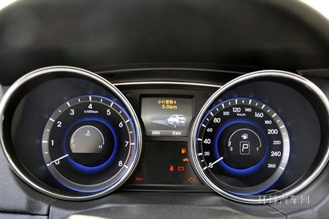 2013款 2.0L 自動至尊版