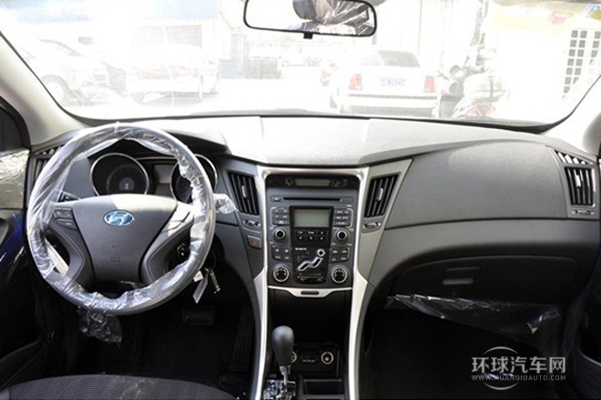 2013款 2.0L 自動至尊版