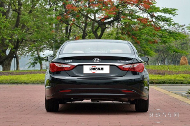 2013款 2.0L 自動至尊版