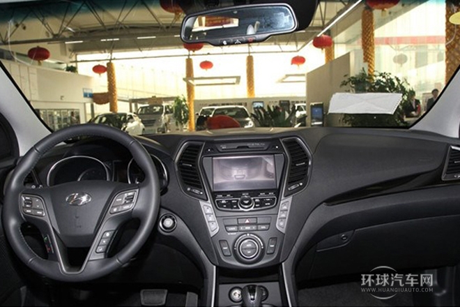 2013款 2.2T 四驅(qū)尊享版 7座