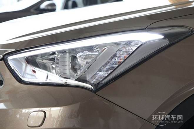 2013款 2.2T 四驅尊享版 7座