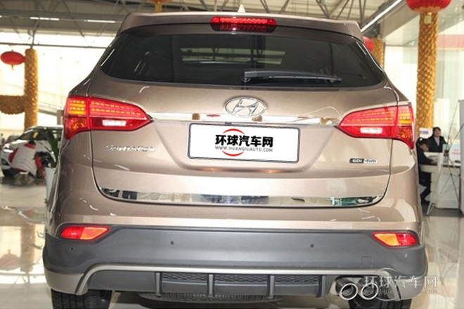 2013款 2.2T 四驅(qū)尊享版 7座