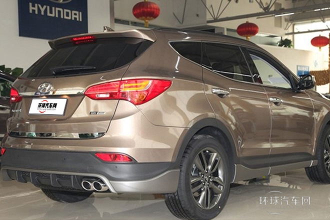 2013款 2.2T 四驅尊享版 7座