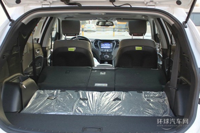 2013款 2.2T 四驅(qū)豪華版 7座