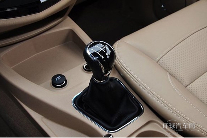 2014款 1.5L S 舒適型