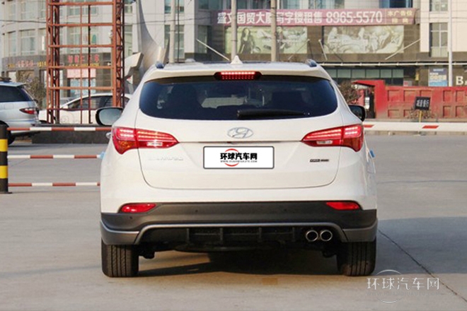 2013款 2.2T 四驅(qū)豪華版 7座