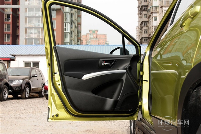 2014款 1.6L CVT兩驅進取型