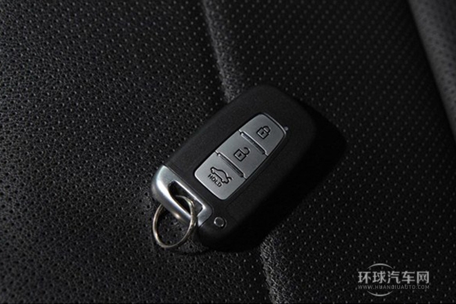 2013款 2.4L 自動豪華版 國IV