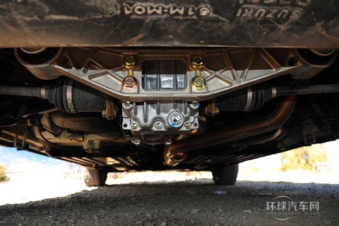 2014款 1.6L CVT四驅尊貴型