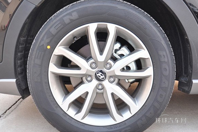 2013款 2.2T 四驅舒適版 7座