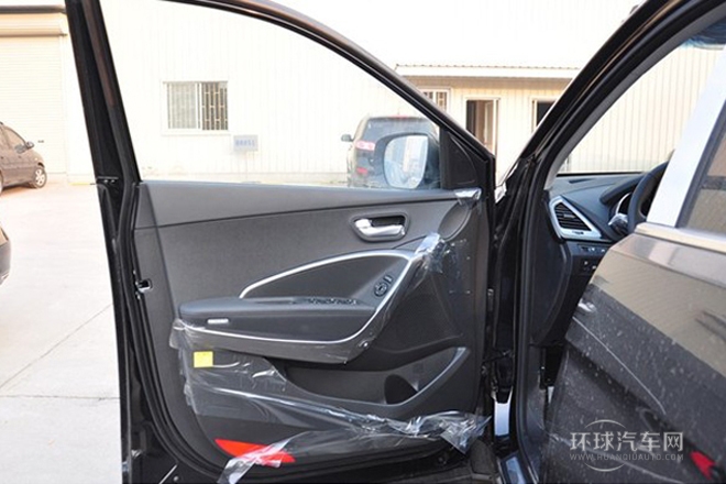 2013款 2.2T 四驅舒適版 7座