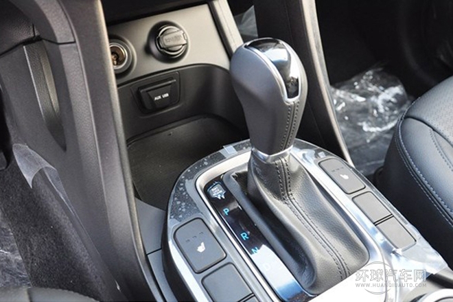 2013款 2.2T 四驅(qū)舒適版 7座