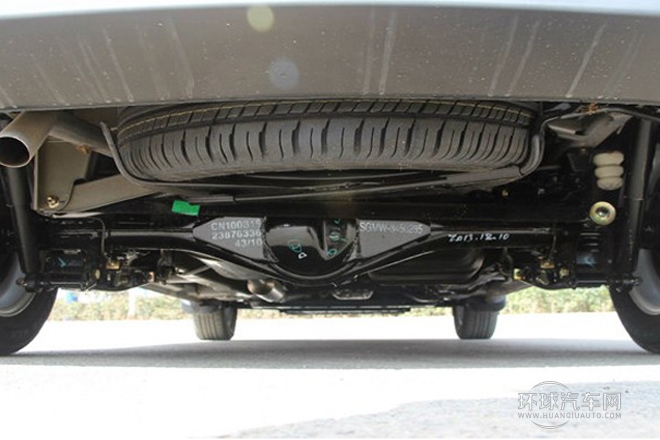 2013款 1.5L標(biāo)準(zhǔn)型L2B