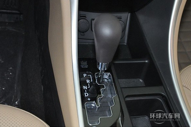 2013款 2.4L 自動(dòng)尊貴版 國(guó)IV