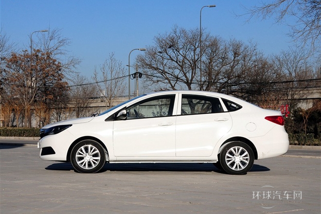 2014款 1.5L 手動標準型