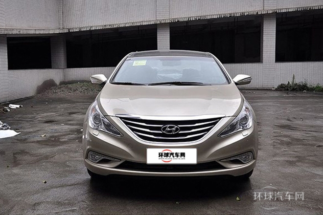 2013款 2.4L 自動尊貴版 國IV