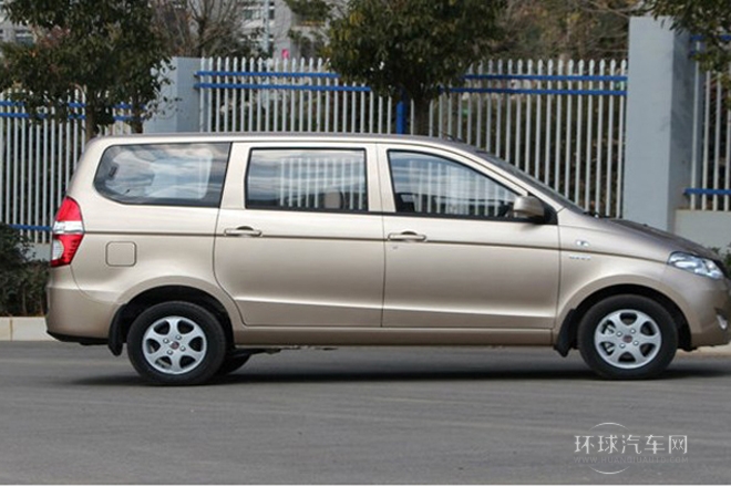 2013款 1.5L標(biāo)準(zhǔn)型L2B