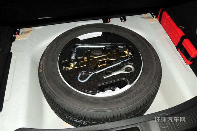 2014款 1.6L 手動兩驅進取型