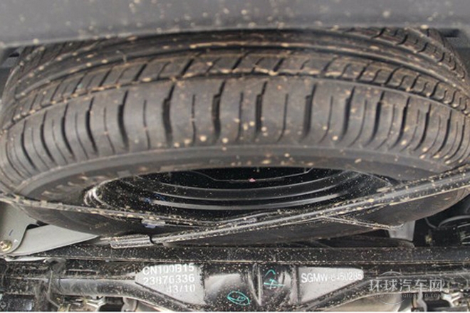 2013款 1.5L舒適型L2B