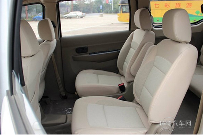 2013款 1.5L舒適型L2B