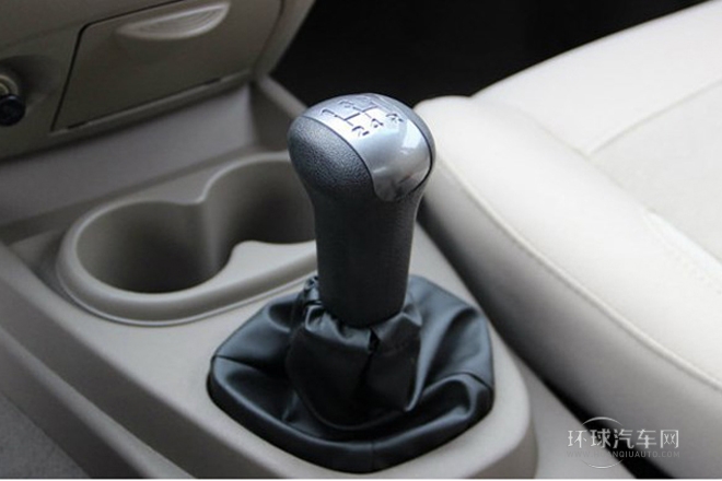 2013款 1.5L舒適型L2B