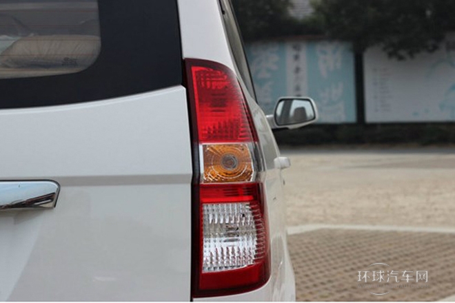 2013款 1.5L舒適型L2B