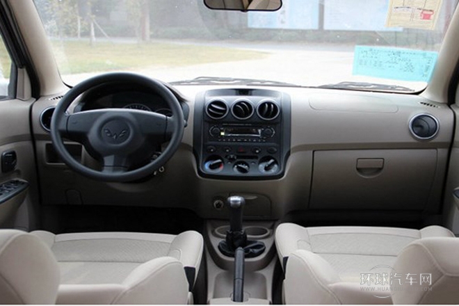 2013款 1.5L舒適型L2B