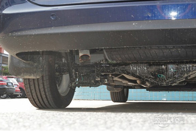 2013款 1.5L豪華型L2B