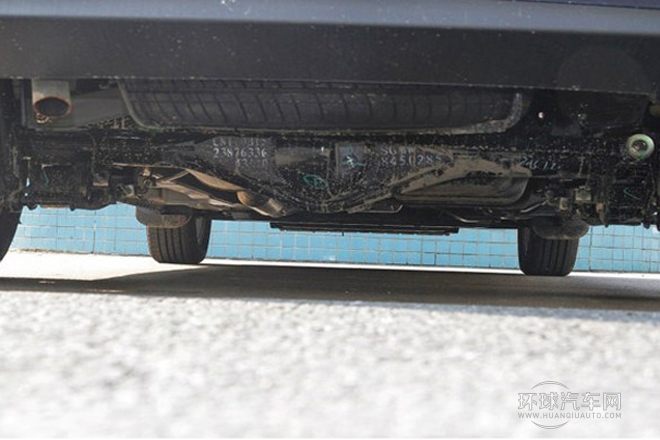 2013款 1.5L豪華型L2B